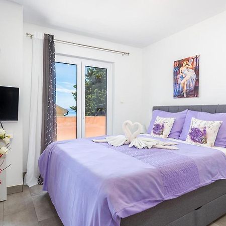 Beautiful Apartment In Stara Baska With Wifi Esterno foto