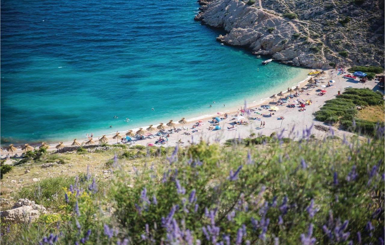 Beautiful Apartment In Stara Baska With Wifi Esterno foto