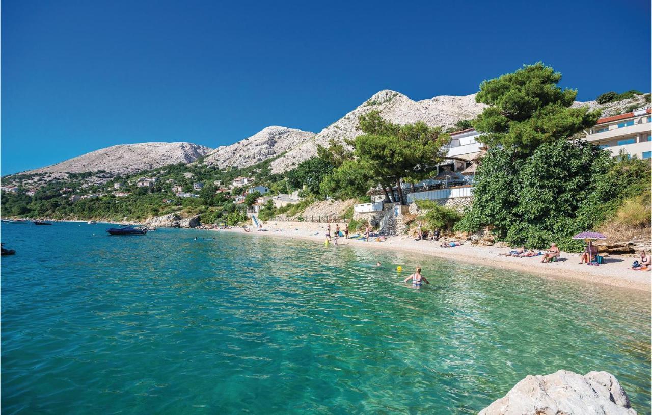 Beautiful Apartment In Stara Baska With Wifi Esterno foto