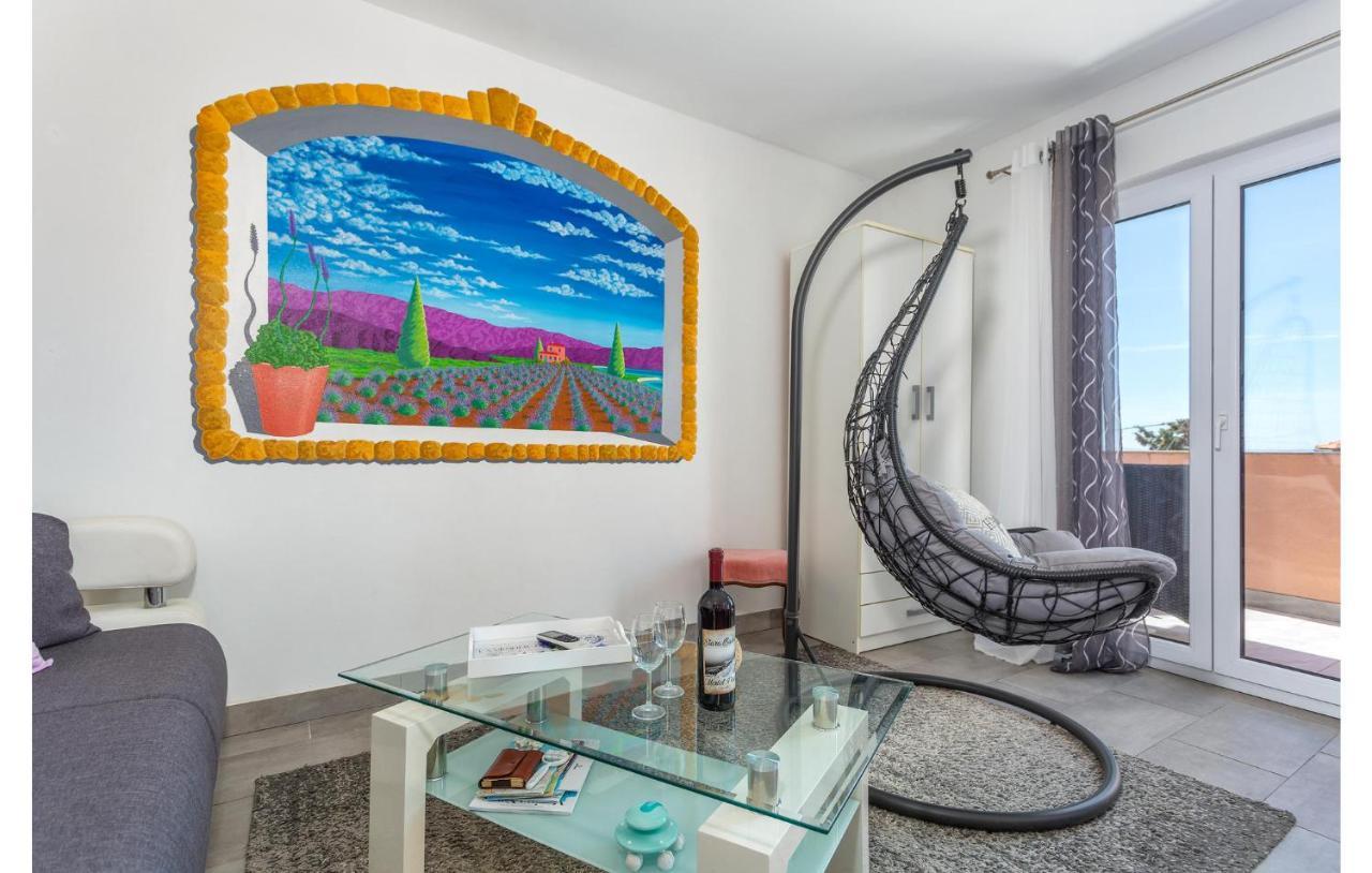 Beautiful Apartment In Stara Baska With Wifi Esterno foto