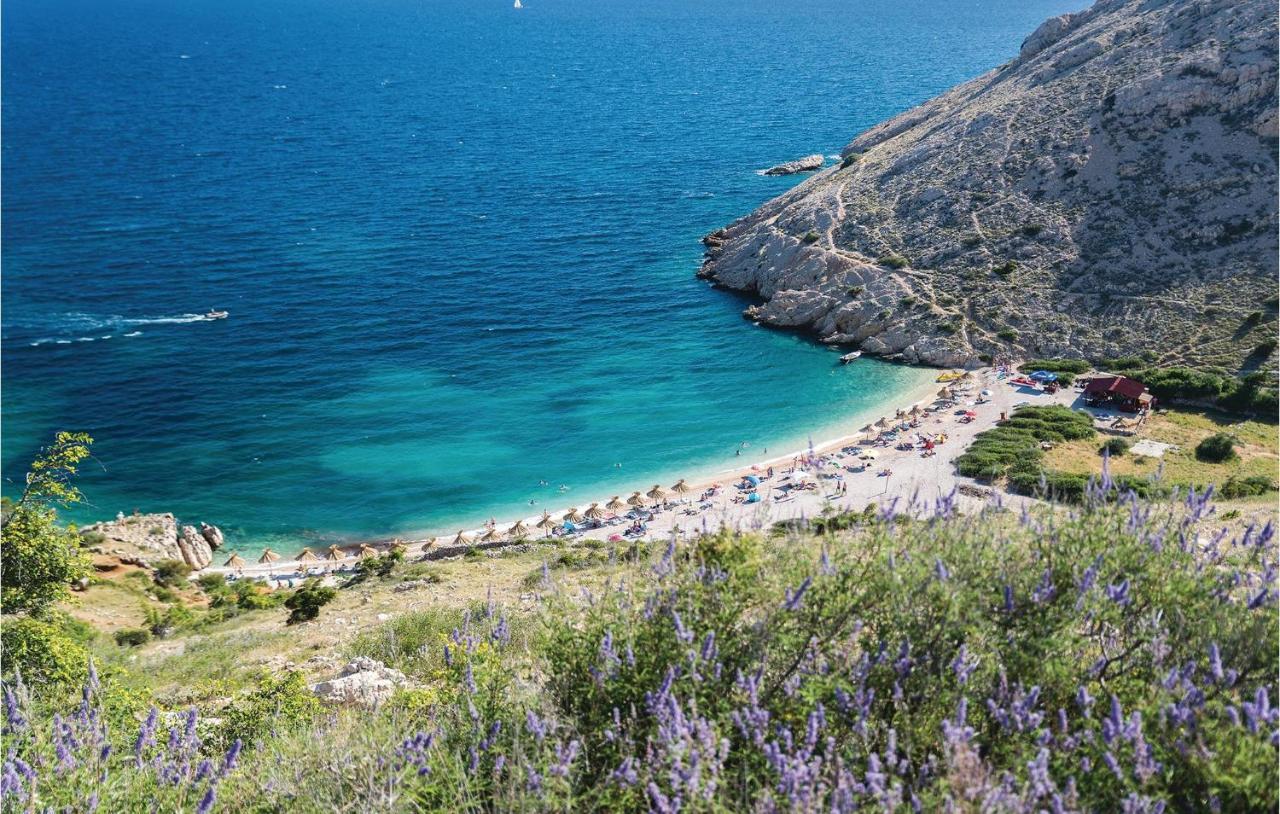 Beautiful Apartment In Stara Baska With Wifi Esterno foto